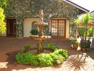 Bezuidenhout pensión Malalane Exterior foto